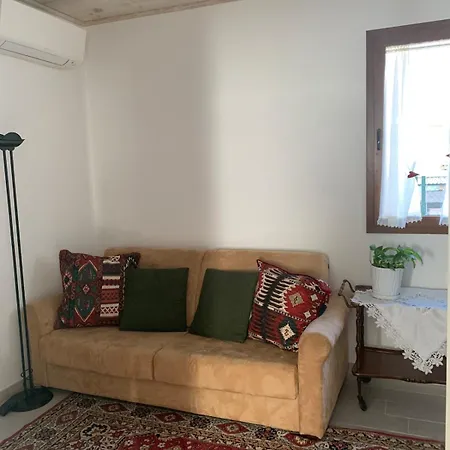 Ludmila's House 3* Mira